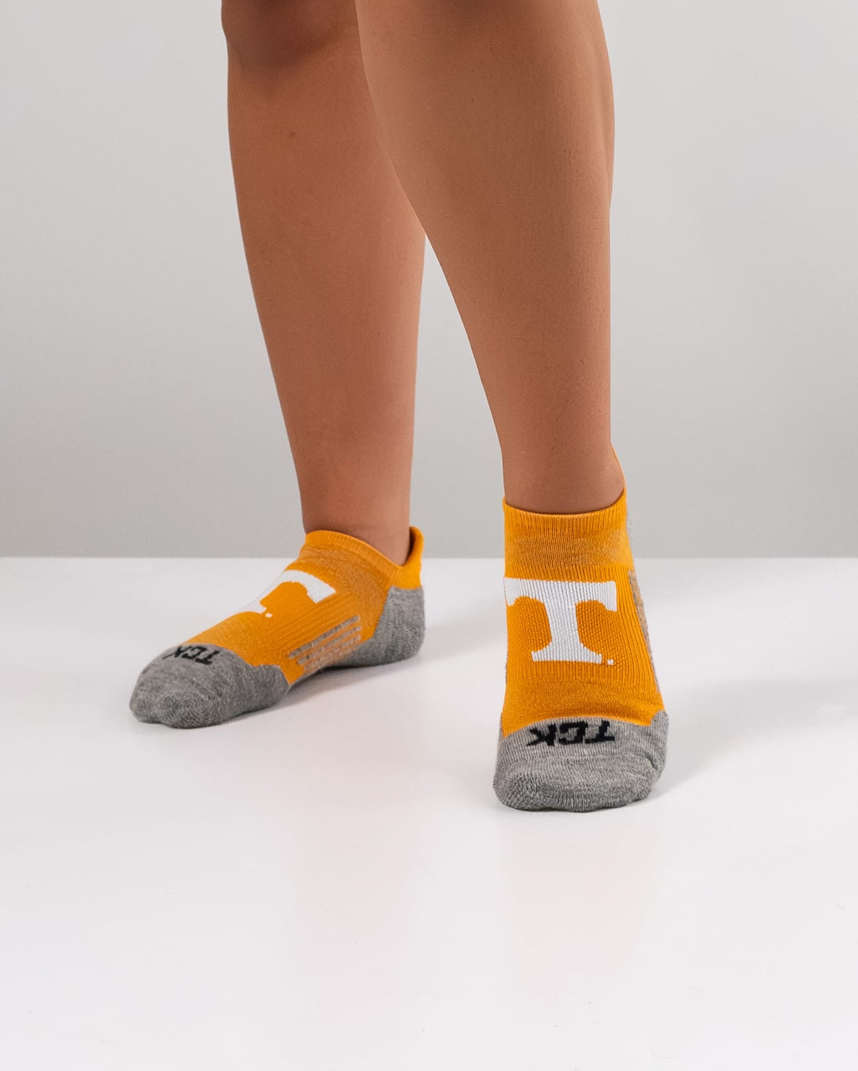TCK Tennessee Volunteers / Medium Tennessee Volunteers No Show Tour Socks