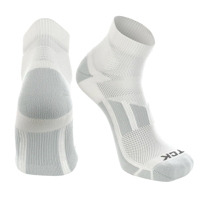 TCK White / Large High Performance Ankle Socks for Men and Women